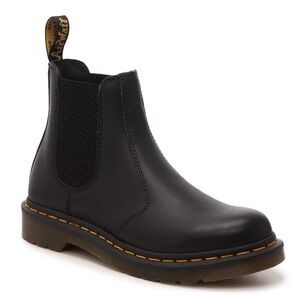 Dr. Martens 2976 Chelsea Boot - Women's